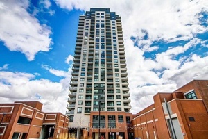 CN TOWER VIEW ! ! Bright and Spacious 1 Bedroom, 1 Washroom.