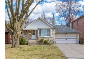 One Of Etobicoke's Best Pockets !