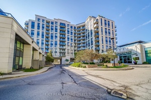 This immaculate 2 bedroom 2 full bathrooms condo is a must see !