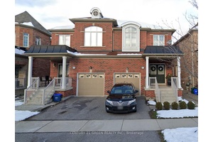 Beautifully Maintained Semi Detached Home in a Highly Desirable Neighborhood.