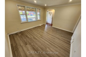 Great Location ! Move in ready bungalow in high demand community !