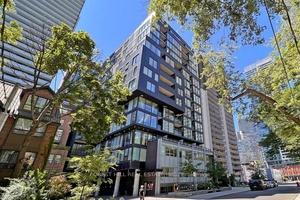 This Spectacular And Bright, South East Facing Corner Unit Features 2 Bedrooms, 2 Bathrooms amp ; A Study Area.