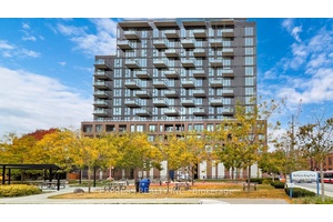 Spacious 614 sqft 1 den, Open concept layouts for a spacious feel.