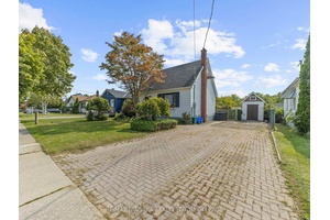 Welcome to 7014 Margaret Street The Perfect Family Home in Dorchester Gardens !