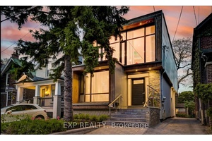 Contemporary custom home in prime Swansea.