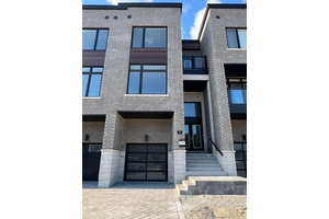 Brand new MILA Townhouse is the proud presentation of the prestigious builder Madison, boasting meticulous finishing and cutting edged designs.