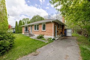 This property is a fabulous home for a female student who wants to live off campus, while staying close to Western, but it also works for a female individual looking ...