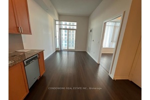 Great Location ! Enjoy Tridel Alto At Atria Green Building amp ; Spacious I Bedroom Den Unit Includes high Ceiling amp ; Tastefully Chosen Finishes.