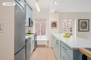 Timeless Prewar Elegance in the Heart of Murray Hill Step into timeless elegance with this beautifully renovated one bedroom residence, a perfect blend of classic Art Deco charm and modern ...