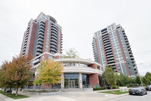 Bright and spacious 2 1 condo in the heart of Unionville, Downtown Markham !