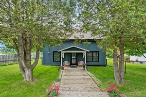 Your slice of country life awaits !