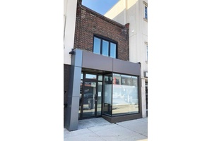 Commercial Space Located On Danforth ave.