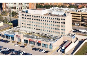 Excellent opportunity to lease a Medical Dental Health Care Clinics or Other Professional Office unit inside Medical Office Building with Outstanding Anchor Retail Tenants Shoppers Drug Mart and Bank of ...