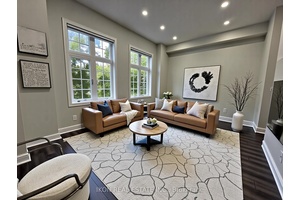 Fully renovated top to bottom townhouse in the heart of Whitby, over 165K in beautiful upgrades.