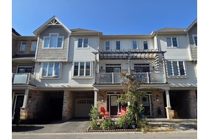 Welcome to 17 Birchfield Crescent in Caledon's family friendly neighborhood of Southfields !