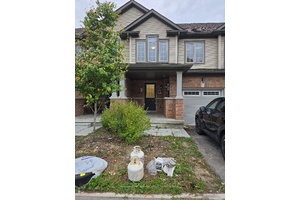 Beautiful amp ; Well Maintained 3 Bedroom Home in a Desirable Cambridge Neighborhood.
