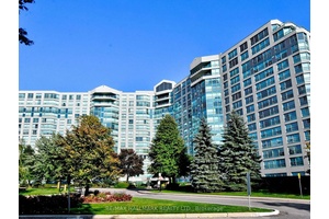 Bright amp ; spacious 1300 sq ft condo at Landmark.
