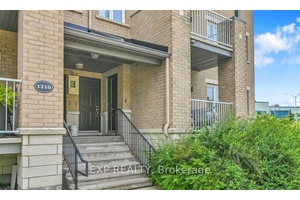 Welcome to this bright and spacious 2 bedroom condo apartment available for rent in one of the most convenient locations just minutes from Highway 417, future LRT, IKEA, transit, shopping, ...