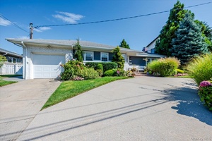 Beautifully Renovated Ranch in the Village of Atlantic Beach.