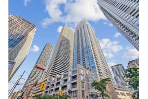 Spacious upgraded split 2 bedroom, 2 bathroom suite in one of Toronto's finest condominiums.
