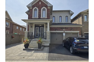 Move in ready ! Nestled in a quiet, family friendly neighborhood.
