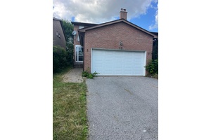 Beautiful House With 3 Bed, 4 Baths, With Manageable Sized Backyard Back On Park, Close To Ttc, Shopping amp ; School, With Professionally Finished Basement With Laundry.