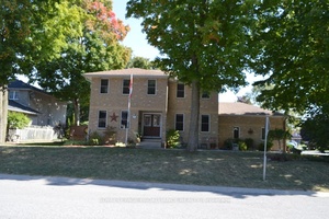 Class and style at 1 Simmons Court.