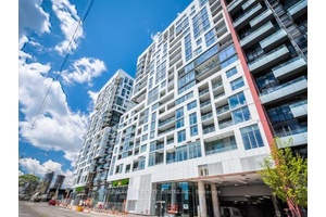 Live At Minto Westside Condos In The Heart Of Toronto's Fashion District !