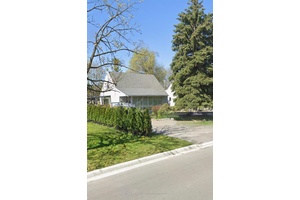 High Demand Neighborhood, Convenient Location, Newly painted, Steps To Schools, Parks, Ttc.