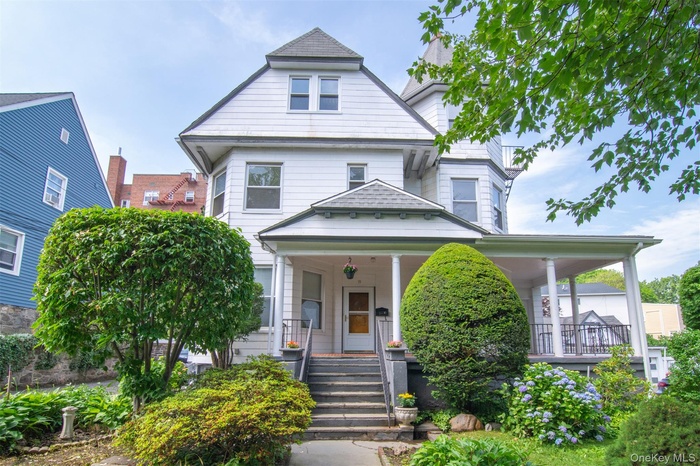 Welcome to 19 Primrose Avenue