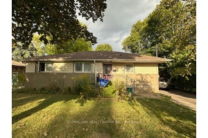 Close to Bayview High School and Go train station.