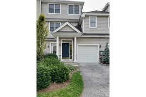 WELCOME HOME to this Spacious 3 Bedroom 3 1 2 Bath Town home on the Shore of the Hudson River !