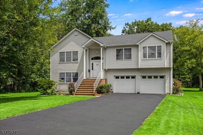 43 Kuntz Avenue