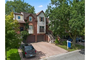 Welcome to 13 Normandy Place !