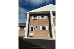 Welcome to 35C Young Street, located in the active lifestyle community of Brighton.