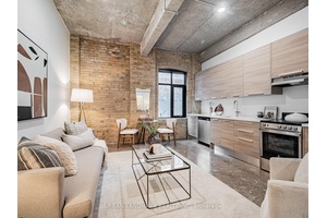 Welcome to 9 St. Nicholas, tucked behind Yonge and Wellesley on a hidden gem of a side street giving NYC vibes.