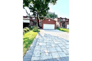 pacious Basement W Separate Entrance amp ; Renovated 2 Bedroom 1Bath Detached House With A Huge Backyard amp ; A Big Lot In Milliken Mills East.