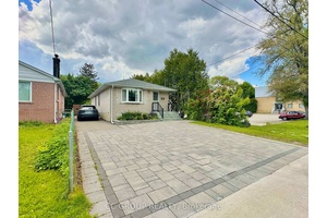 Renovated Brick Bungalow In Prime Willowdale East Community !