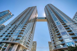 Rare Spacious Luxury 2 Bedroom Den Condo Offering 1, 057 Sq.