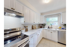Welcome to 6699 Falconer Dr, beautifully renovated 3 bedroom, 2 bath end unit townhouse in the heart of Streetsville, Mississauga.