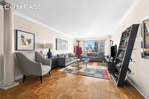 High Floor, Sun Filled Two Bedroom with Balcony and Stunning Views at Plaza 400.