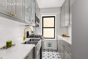 Welcome to 227 East 57th Street, 14G !