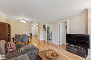 Welcome to The Hamilton at 305 East 40th Street unit 4K, a fully renovated coop residence nestled in the vibrant neighborhood of Midtown East !