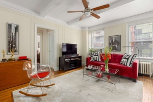 Quiet, Rear Facing, Full Service Whitby Retreat Facing the back of the building, Apartment 319 offers rare tranquility in the heart of Hell s Kitchen.