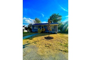 About This Property Great layout with 3 bedrooms and 2 bath with a fabulous flow for everyday living and entertaining.
