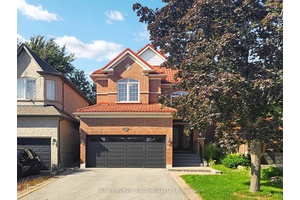 Beautifully updated modern home in the highly sought after Summerhill Estates community of Newmarket.