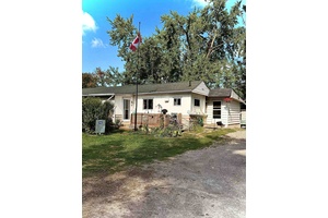 Discover this charming 3 bedroom mobile home, featuring numerous upgrades, nestled in a fantastic park along a scenic water route to Scugog.