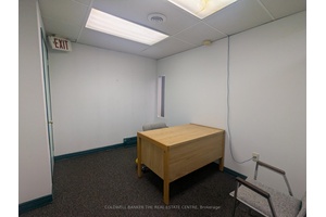 Now available, professional office space offering great commuter access conveniently located next to Hwy 400.