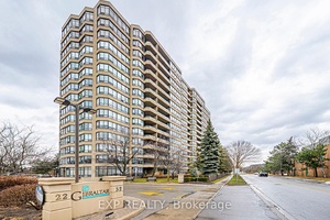 Location, Location ! Large And Spacious Open Concept Unit With Southern Exposure In The Heart Of Richmond Hill.