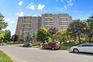 Renovated 2 1 bedroom condo with 2 full bathrooms.